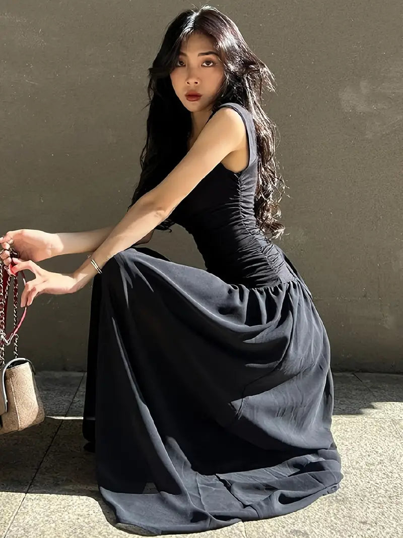 American Style Summer Dress - Tulle Spaghetti Strap Square Neckline, Cinched Waist and Pleated Flared Skirt, Casual Solid Color Machine Washable